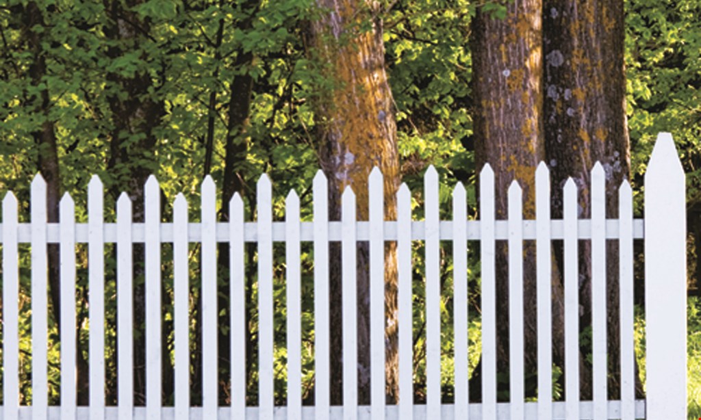 Product image for Solano's Fence $22 /ft for white vinyl fence full privacy of 150 ft or more. 