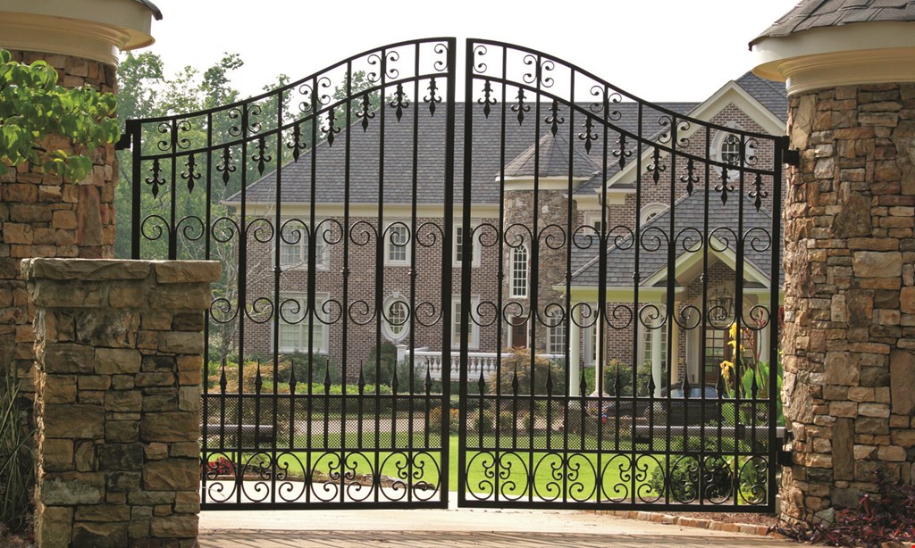 Product image for Fencing South Florida FREE GATE 