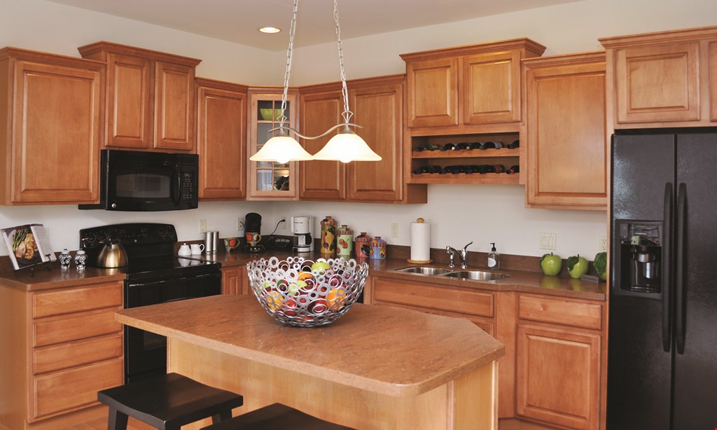 Product image for Bill Stofanak Kitchen Facings $300 OFF any complete kitchen refacing 