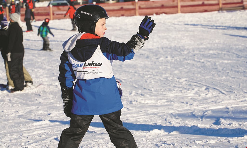Product image for Four Lakes Alpine Snowsports $200 season pass