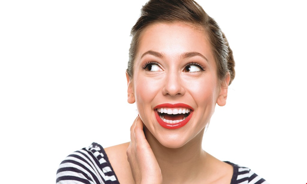 Product image for BELMONT DENTAL ASSOCIATES CLEARLY A GREAT WAY TO IMPROVE YOUR SMILE. SAVE OVER $1000* Invisible Aligners Special PLUS a free whitening kit! *work-up and final retainers not included.