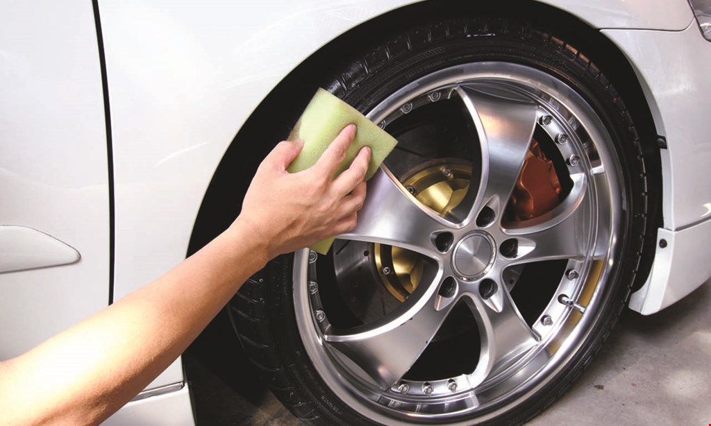 Product image for Pelican Pointe Carwash $6 off Platinum Wash