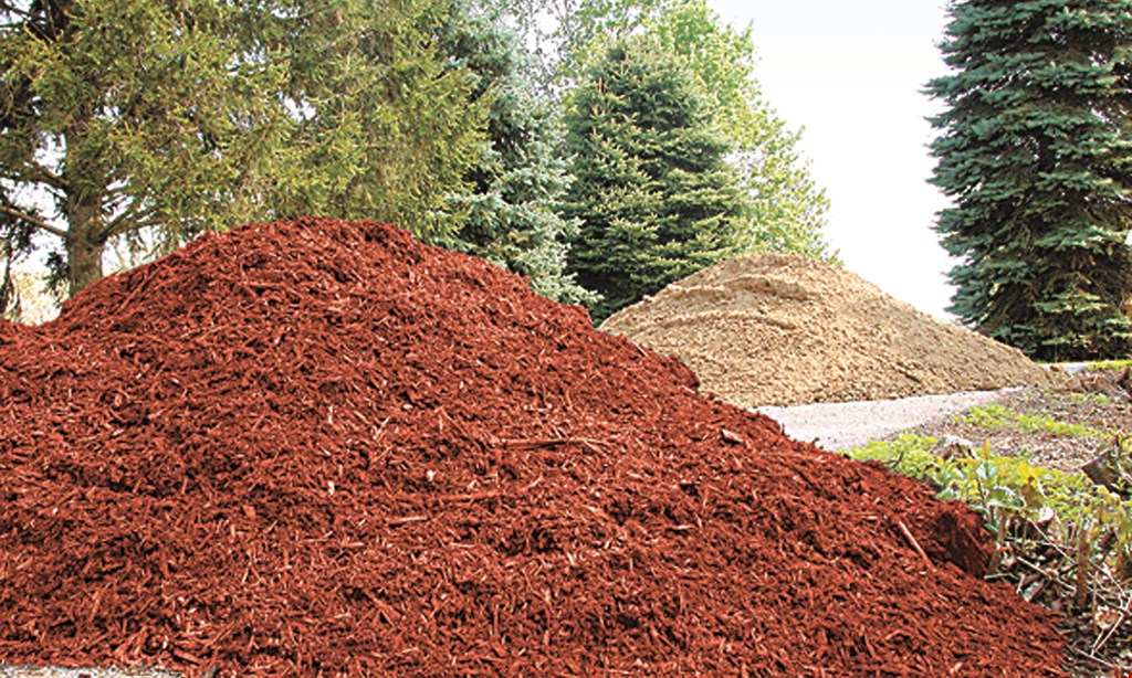 Product image for BR Mulch Dyed Triple Hardwood mulch Black Or Brown $25.95 PER YARD