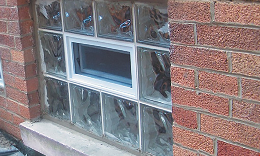 Product image for Frontier Glass Block 4 Glass Block 32x16 Windows with 2 Vents for $420.