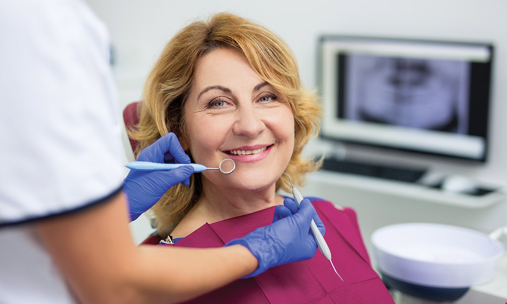 Product image for Cedar Creek Family Dental $99$223 VALUE 4 Bitewing DigitalX-Rays, Exam & General Cleaning (extra charge for periodontal procedures). 