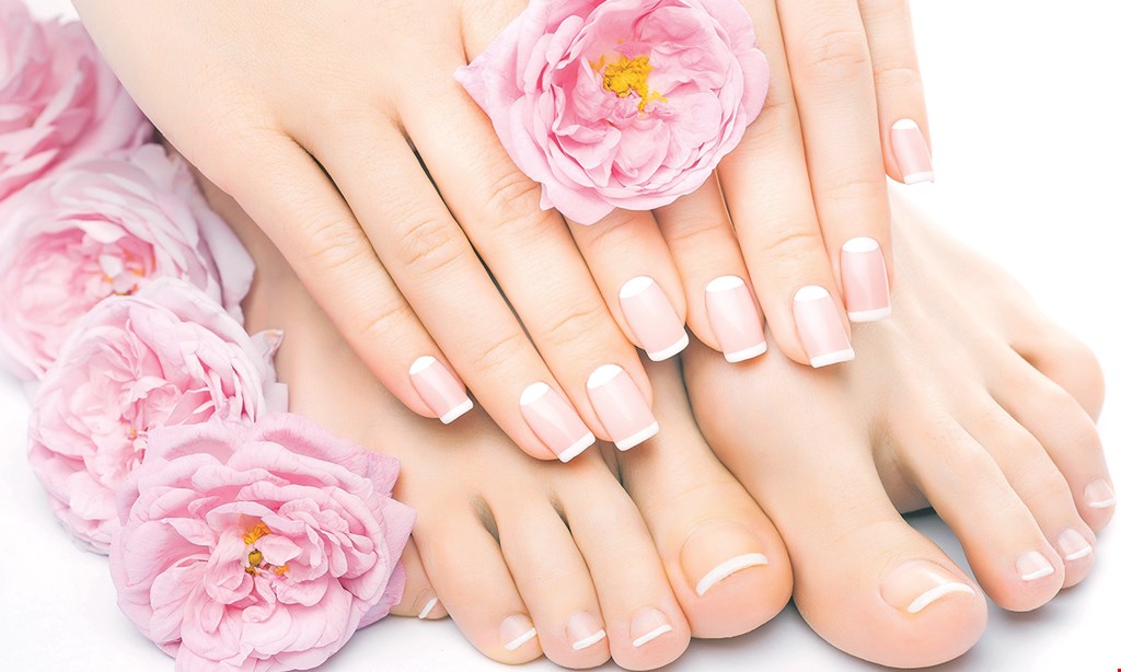 Product image for Modern Nail Lounge $5 Off any service of $45 or more
