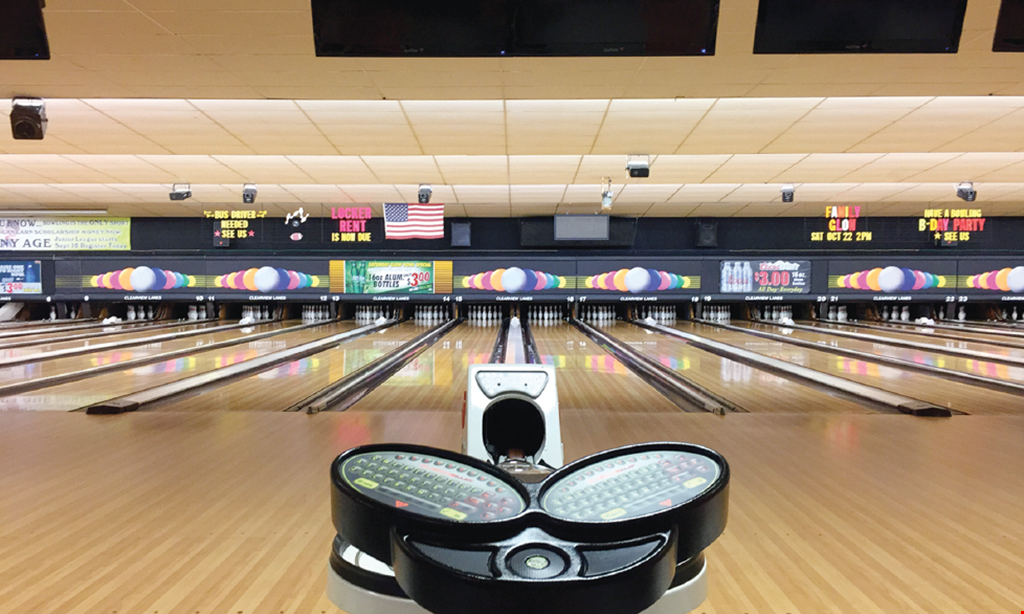 Product image for Hennigan's Restaurant & Bar FREE game of bowling 1 per person. 