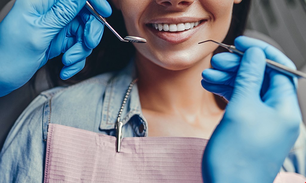 Product image for Bender Dental Group $100 off any unscheduled major dental procedure implants, veneers, crowns, bridges & dentures. 