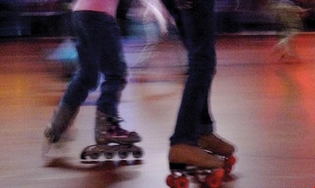Product image for Skateworld of Kettering $25 For Open Skate For 4, Skate Rentals & 2 Softplays (52 inches and under) (Reg. $52)