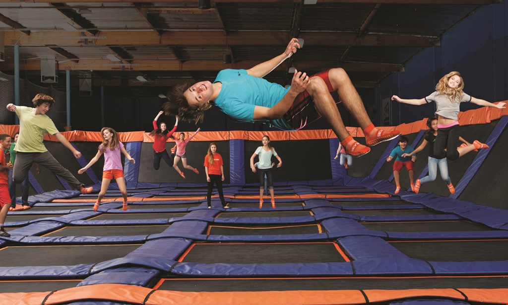 Product image for Sky Zone Trampoline Park $17 For 1-Hour Jump Passes For 2 (Reg. $34)