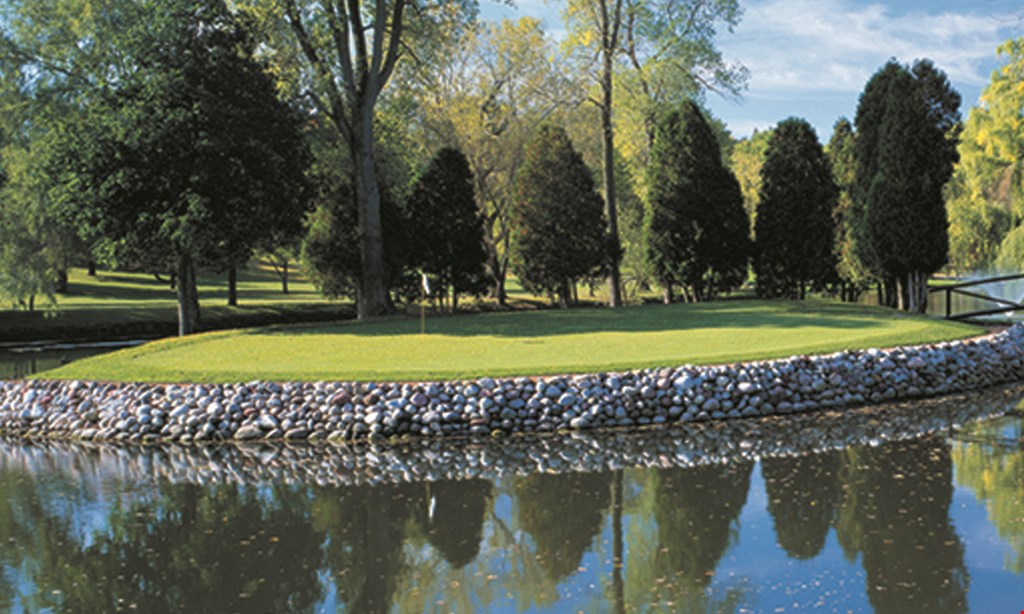 Product image for Silver Spring Golf Club $50 For 18 Holes Of Golf For 2 With Cart (Reg. $100)