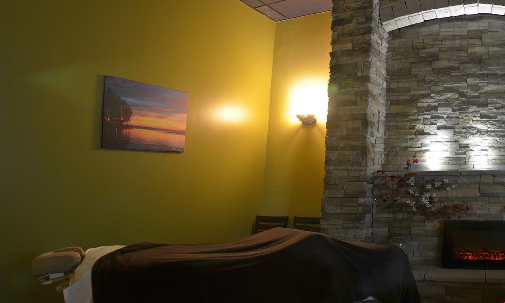 Product image for Massage Green $79 For a 90 Minute Massage and up to a 45 Minute Infrared Sauna Session (Reg. $159)