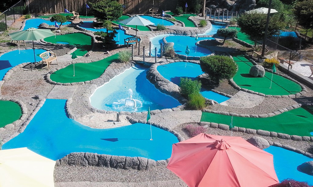Product image for Valley Golf Center $14 For Miniature Golf For 4 (Reg. $28)