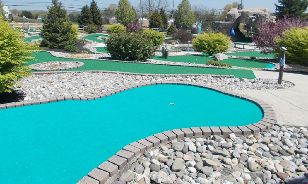 Product image for Spring Hill Golf & Batting Cages $14 For A Round Of Mini Golf For 4 (Reg. $28)