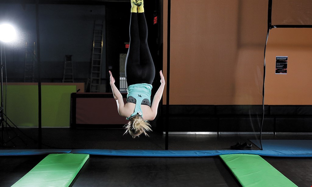 Product image for Flight Fit N Fun $22 For A 90-Minute Jump Session For 2 (Reg. $44)