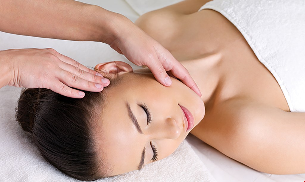 Product image for Family Chiropractic Wellness Center $69.95 For A 1-Hour Therapeutic Massage (Reg. $140)