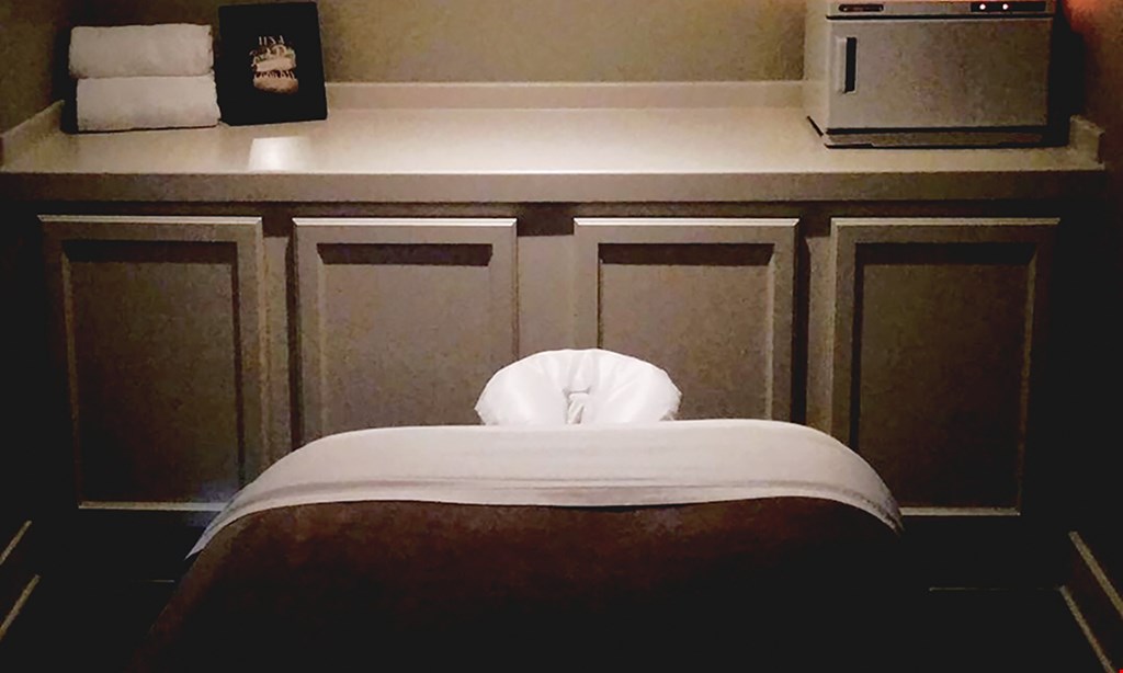 Product image for The Retreat Day Spa $42.50 For A 1-Hour Massage (Reg. $85)
