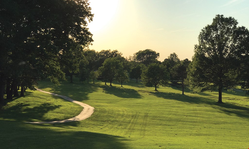 Product image for Ridgewood Golf Course $82 For 18 Holes Of Golf For 4 With 2 Carts (Reg. $164)
