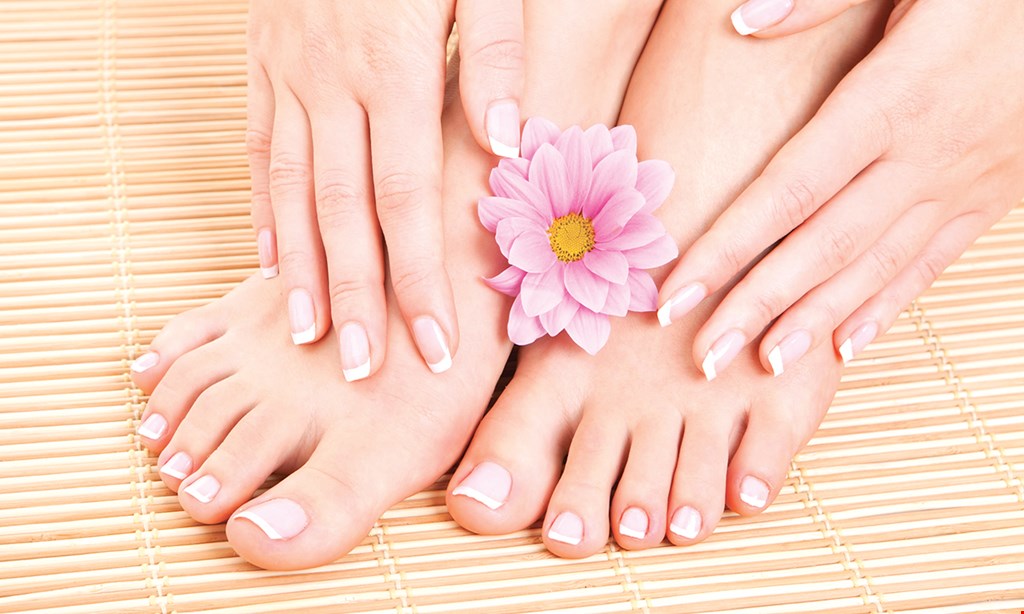 Product image for Green Nails Lab $35 For A No-Chip Manicure & Pedicure (Reg. $70)