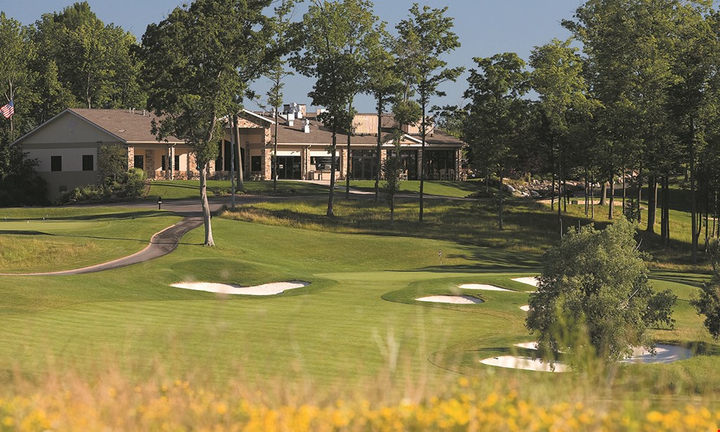 Product image for Ravenwood Golf Club $75 For 18 Holes Of Golf For 2 Players With Cart (Reg. $150)