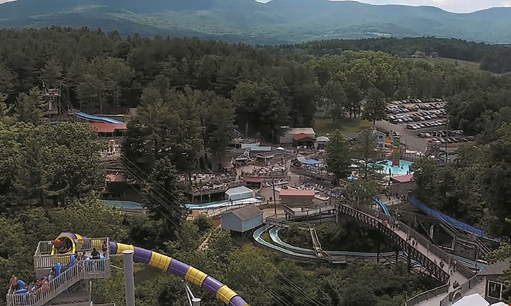Product image for The Country Place Resort $237 For 2-Nights Lakeside Lodging Mid-Week For 3 People, Includes 3 Zoom Flume Water Park Admissions & 3 Breakfasts (Reg. $474)