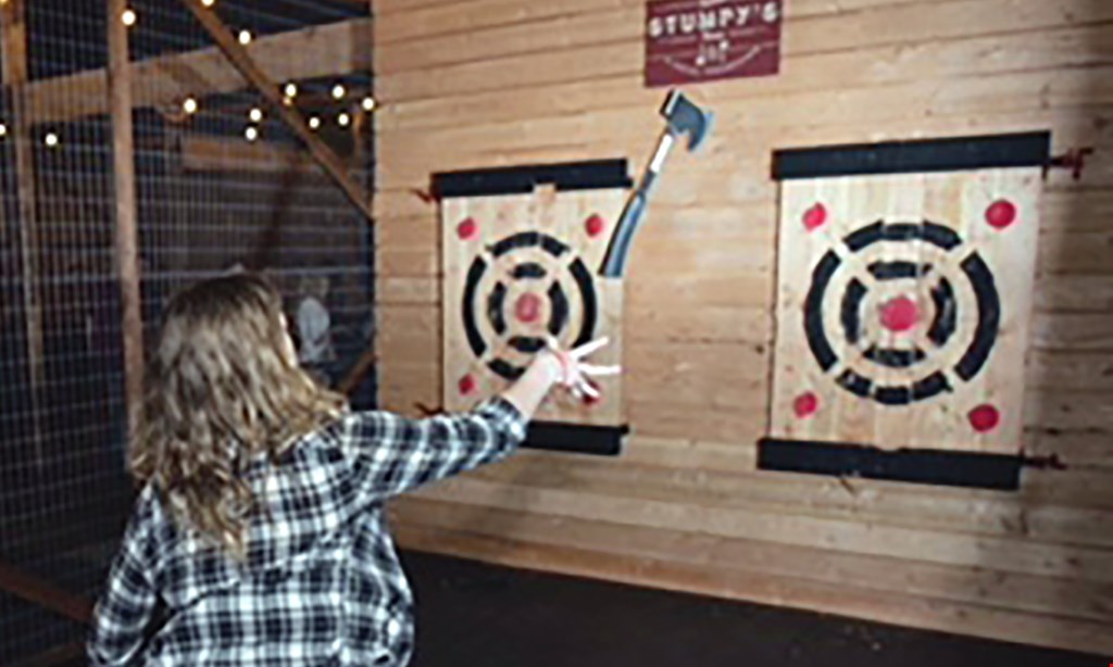 Product image for Stumpy's Hatchet House $50 For 1 Hour Of Axe Throwing For 4 People (Reg. $100)