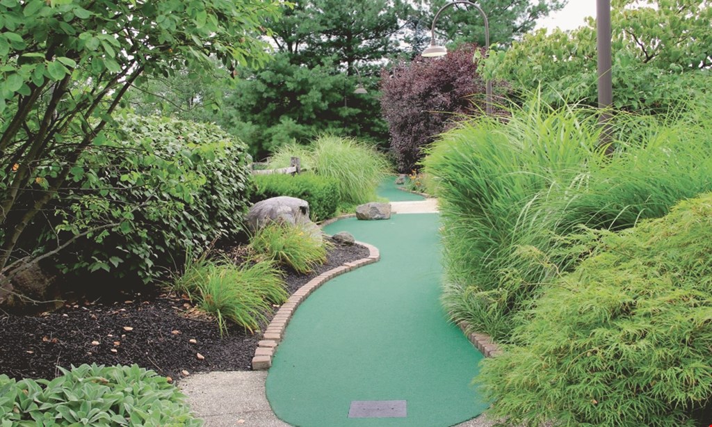 Product image for Boulders Miniature Golf $19 For A Round Of Mini Golf For 4 (Reg. $38)