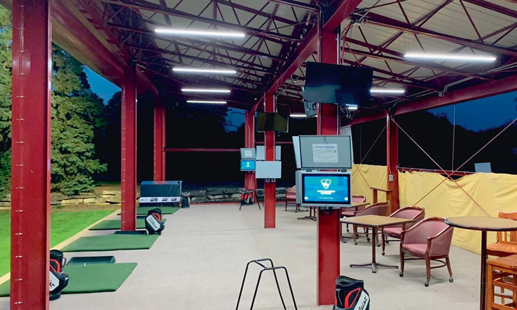 Product image for Turnberry Golf Club $15 For 1 Hour Top Tracer Golf Simulator Session For 1 Person (Reg. $30)