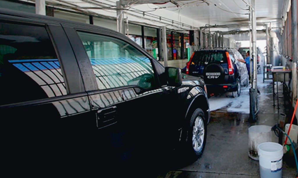 Product image for Foothill Carwash and Detail $15.99 For 1 Platinum Carwash (Reg. $31.99)