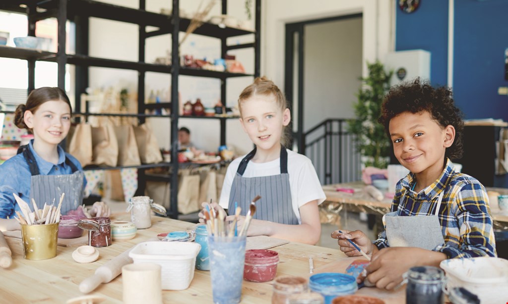$15 For $30 Toward Any Pottery Or Art Project at Jen's Pottery Den