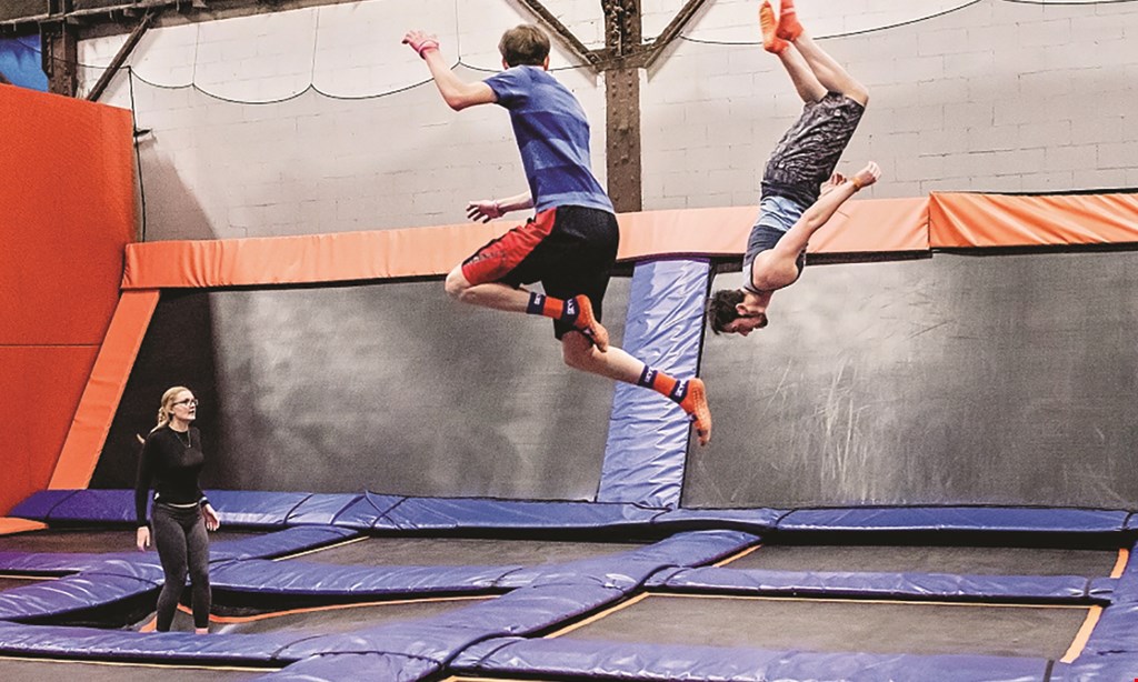 Product image for Sky Zone - AURORA & JOLIET $19.99 For A 1-Hour Open Jump Pass For 2 People (Reg. $39.98)