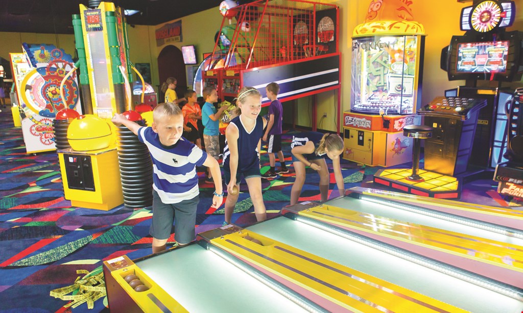 Product image for Roseland Bowl Family Fun Center $22.50 For Family Package Of 2 Bumper Cars, 2 Laser Tag Games & 125 Tokens (Reg. $45)