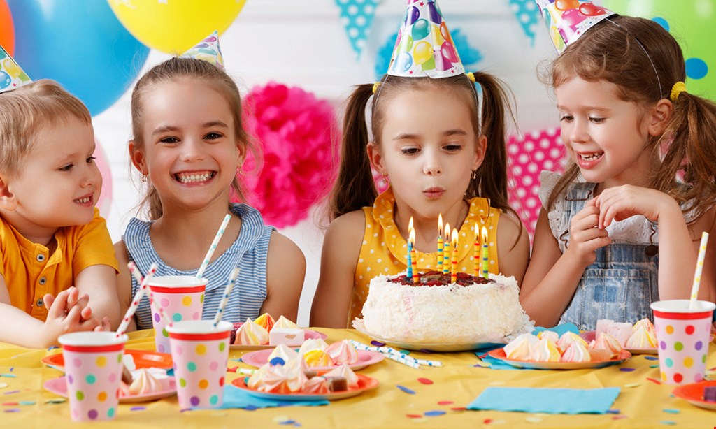 Product image for Hands-On House Children's Museum (Clubhouse) $110 For A Blast Birthday Party For 8 Kids & 10 Adults (Reg. $225)