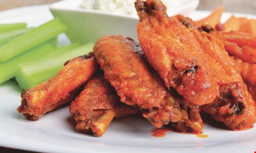 Product image for Papa Ray's Pizza Wings $10 For $20 Worth Of Casual Dining & Beverages