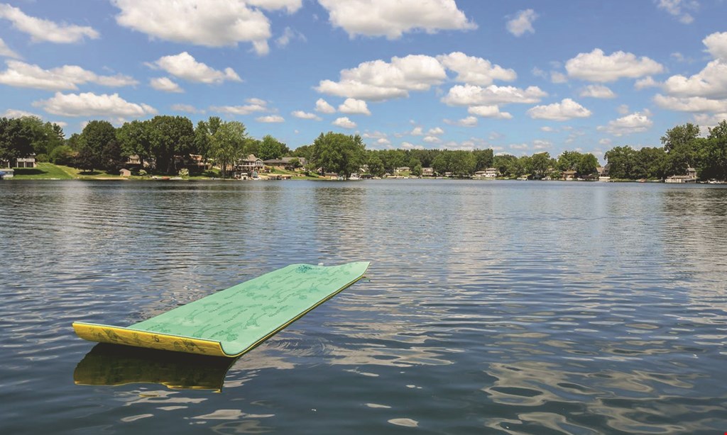 Product image for Hunter's Lake Rentals $25 For 8-Hour Lily Pad Rental For Up To 12 People (Reg. $50)