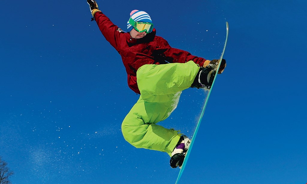 Product image for Four Lakes Alpine Snowsports $25 For Ski Rental & Lift Ticket (Reg. $53)