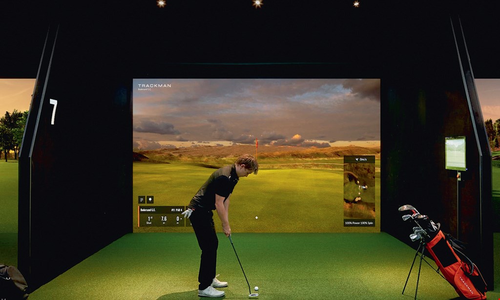 Product image for Oasis Indoor Golf & Sports Bar $25 For 1-Hour Of Indoor Golf For 2 People (Reg. $50)