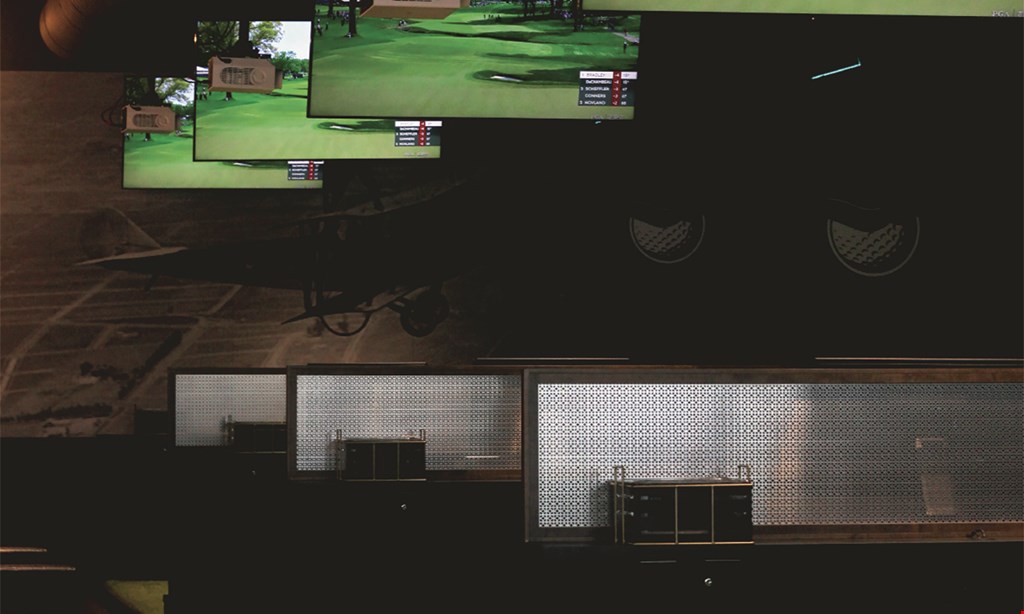 Product image for Off Par Golf & Social $27.50 For A 60-Minute Simulator Rental For Up To 4 People (Reg. $55)