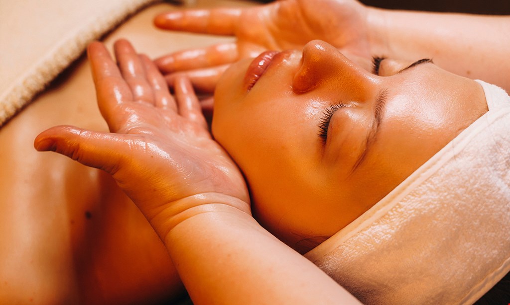 Product image for Live Without Lines Med Spa $59.50 For A Signature Facial W/Upper Body Massage (Reg. $119)