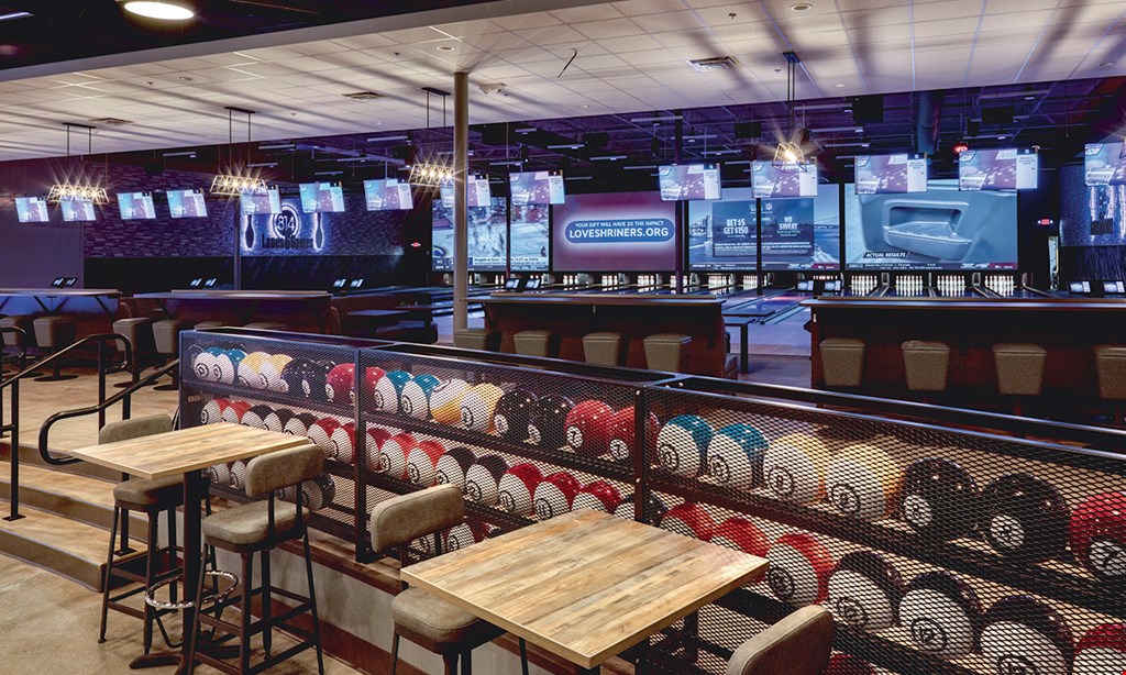 Product image for 814 Lanes & Games $25 For 1 Hour Of Regular Bowling For 4 People Including Shoes (Reg. $50)