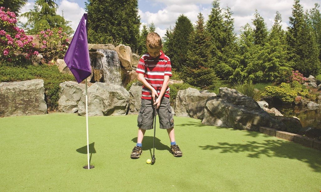 Product image for Mountain Mist Mini Golf $14 For 4 Rounds Of Mini Golf (Reg. $28)