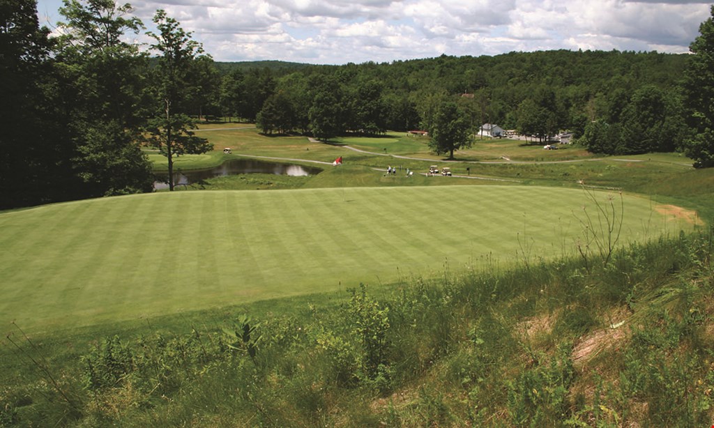 Product image for Burden Lake Country Club $128 For 18 Holes Of Golf For 4 People With Two Carts (Reg. $256)